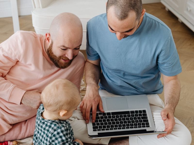 A simple guide to organizing family schedules without the overwhelm. Learn how shared calendars, weekly planning, visual tools, and meal prep can create more calm and connection in your home.
